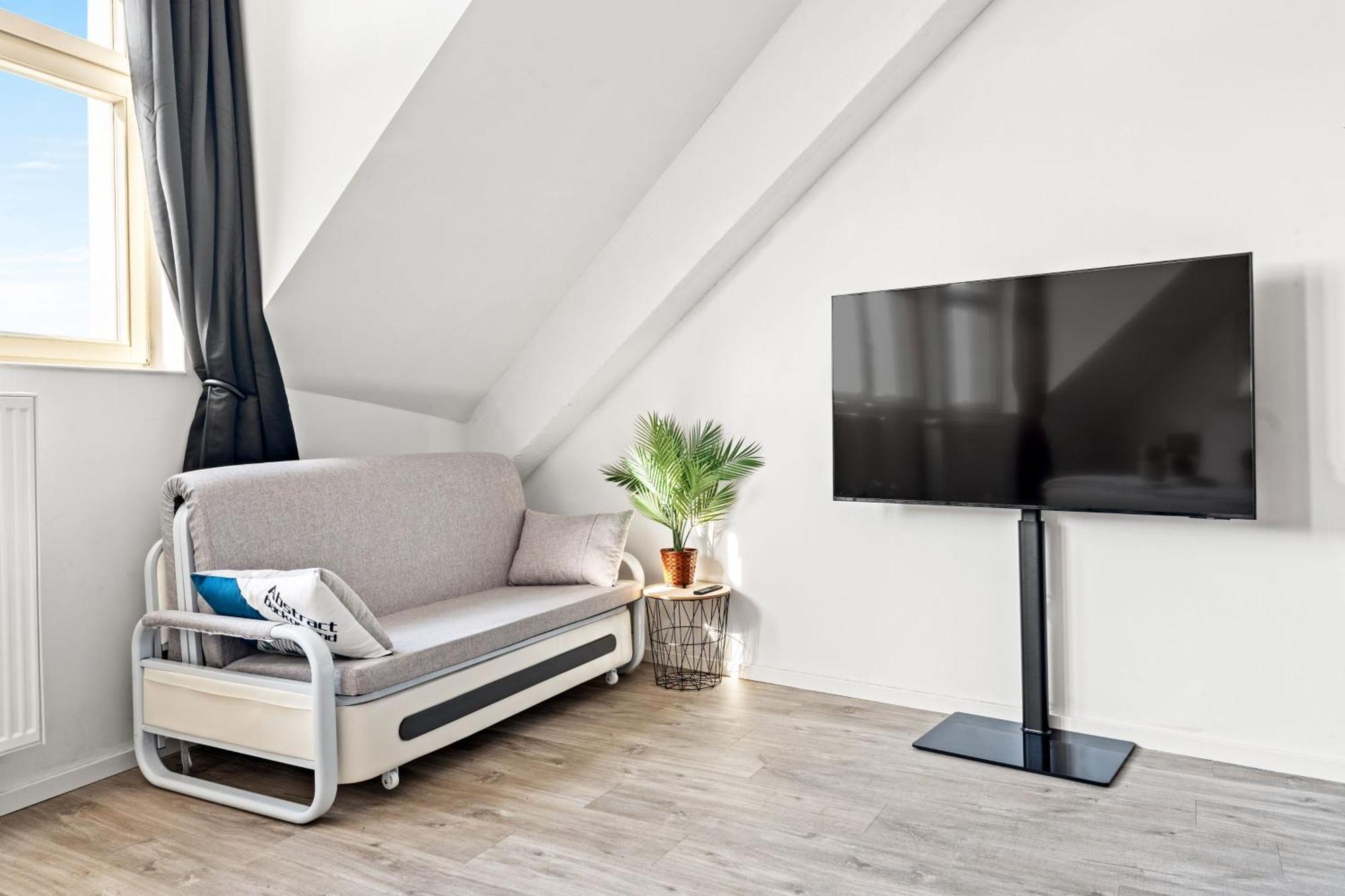 Mint Apartment Ueber Der Stadt Parken Kueche Wifi Berlin Extérieur photo